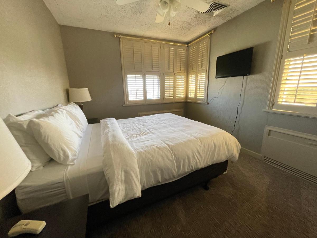 Hotel Phillips Bartlesville Eksteriør billede
