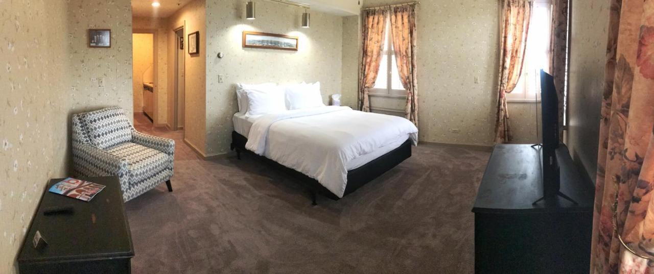 Hotel Phillips Bartlesville Eksteriør billede